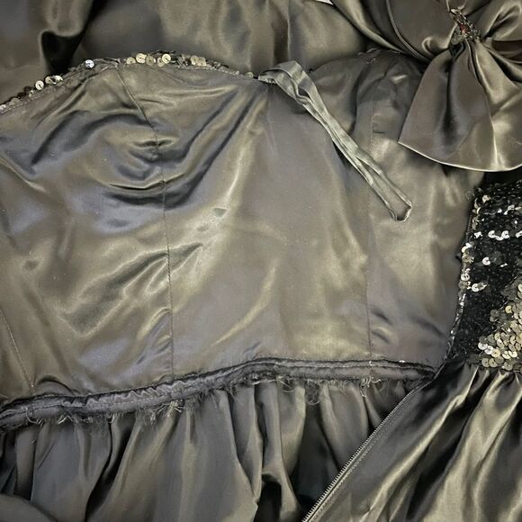 One Shoulder Black Vintage Sequin Gown Bow ILGWU Made 9 - Picture 8 of 14